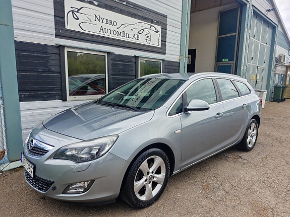 Opel Astra 8 of 11