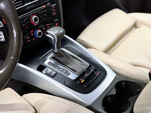 Audi Q5 12 of 15
