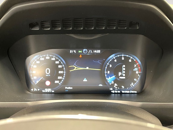 Volvo XC90 23 of 26