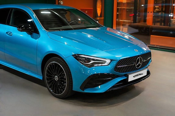 Mercedes-Benz CLA250 e 2 of 5