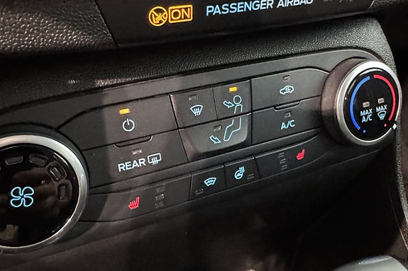 Ford Fiesta 11 of 12