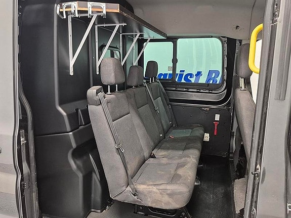 Ford Transit 4 of 9