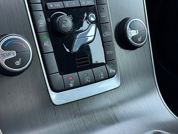 Volvo S60 7 of 18