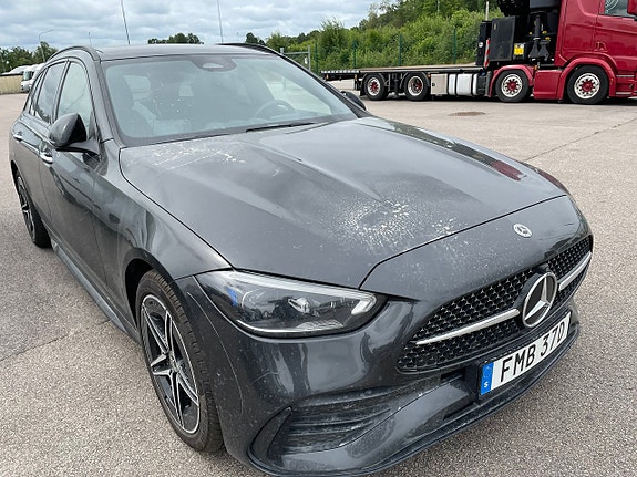 Mercedes-Benz C300 e 2 of 5