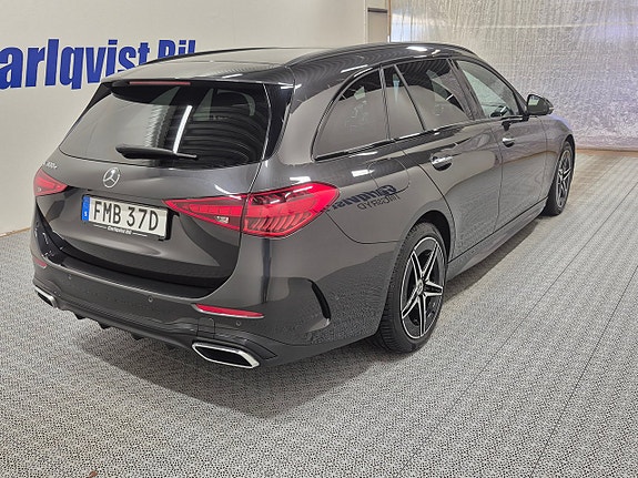 Mercedes-Benz C300 e 4 of 5
