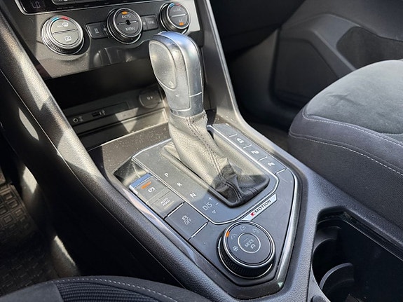 Volkswagen Tiguan 12 of 26