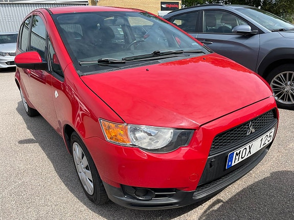Mitsubishi Colt 2 of 2