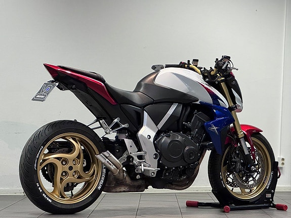 Honda CB1000R Xtreme IXIL R&G 125hk 7 of 20