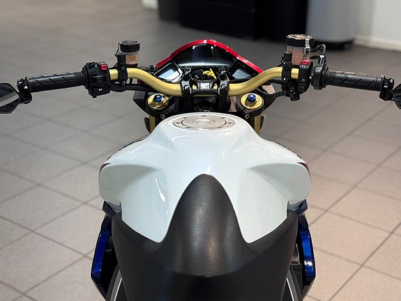 Honda CB1000R Xtreme IXIL R&G 125hk 15 of 20