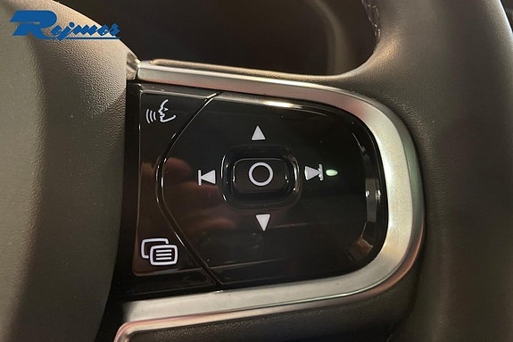 Volvo XC60 20 of 23