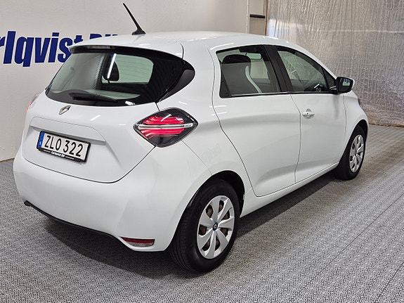 Renault Zoe 4 of 5
