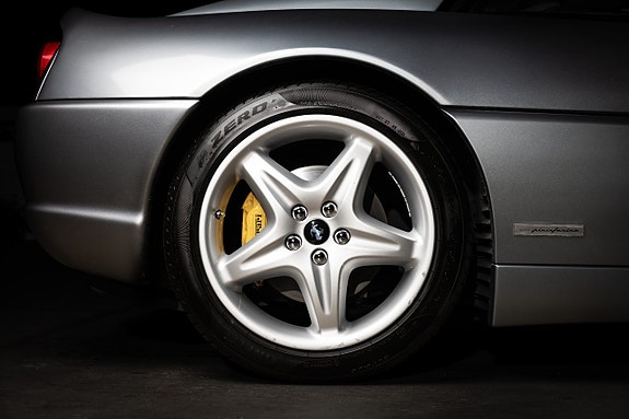 Ferrari 355 29 of 30