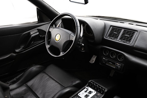 Ferrari 355 15 of 30