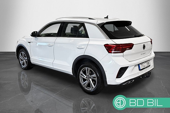 Volkswagen T-Roc 2 of 5