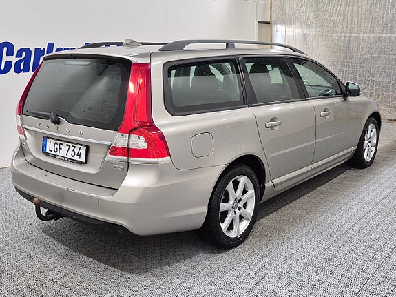 Volvo V70 4 of 7