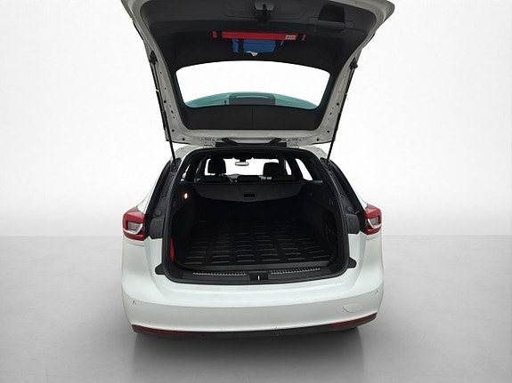 Opel Insignia 25 of 28