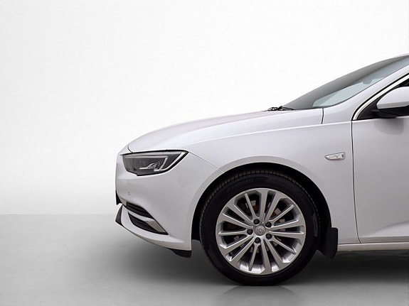 Opel Insignia 26 of 28