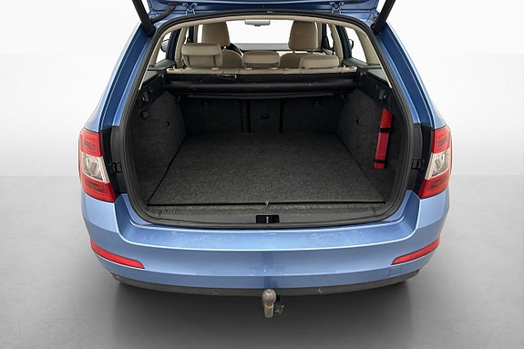 Skoda Octavia 10 of 24