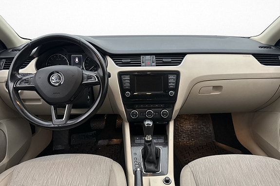 Skoda Octavia 12 of 24
