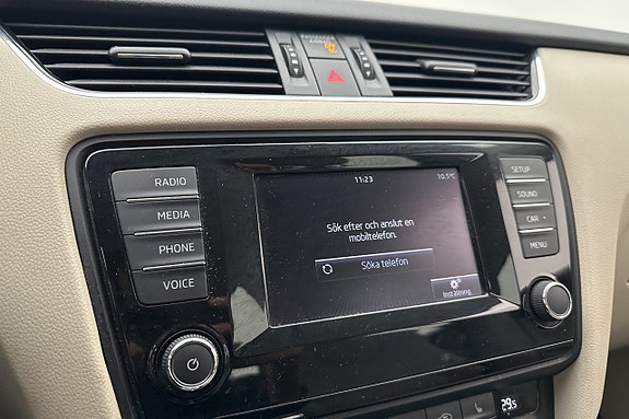 Skoda Octavia 18 of 24