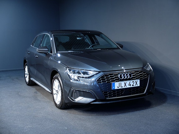 Audi A3 3 of 5