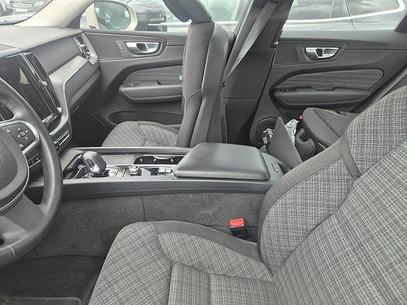 Volvo XC60 4 of 4