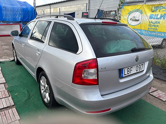 Skoda Octavia 4 of 5