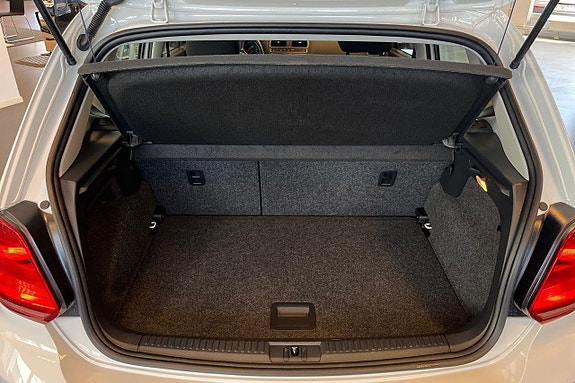 Volkswagen Polo 20 of 21