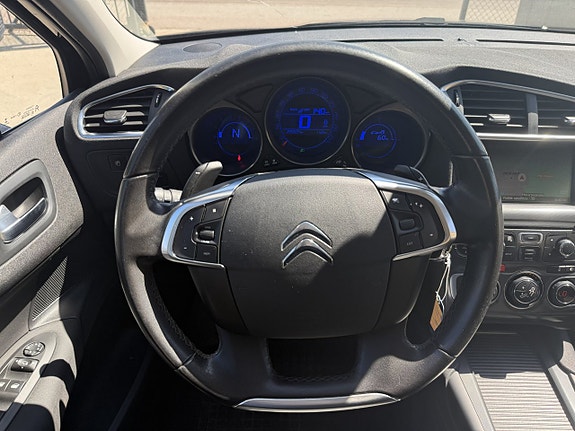 Citroen C4 10 of 13