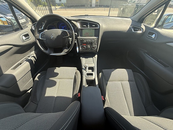 Citroen C4 9 of 13