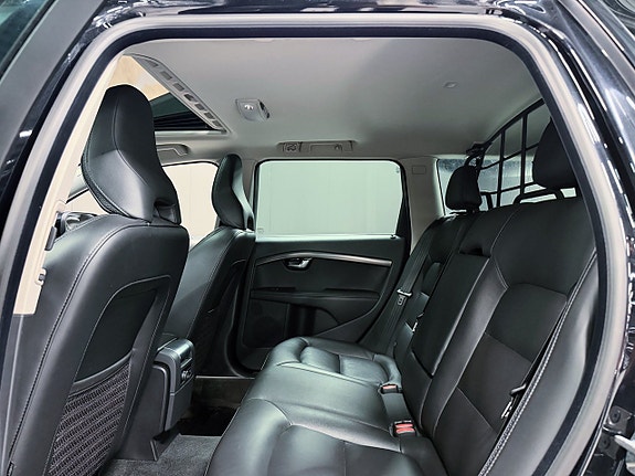 Volvo XC70 5 of 5