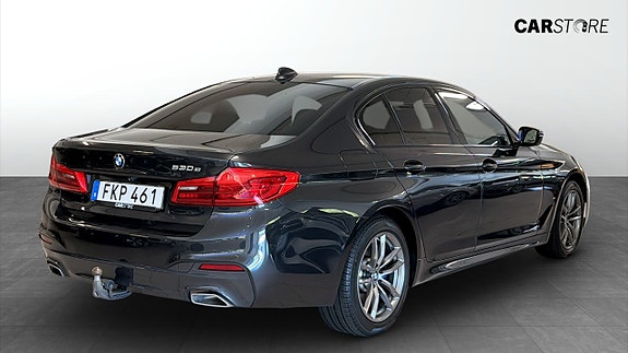 BMW 530e 2 of 5