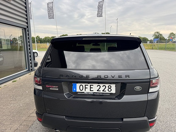 Land Rover Range Rover Sport 20 of 29