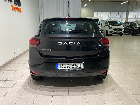 Dacia Sandero 4 of 5