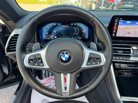 BMW M850i 14 of 21