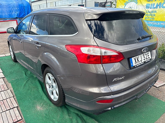 Ford Focus 4 of 5