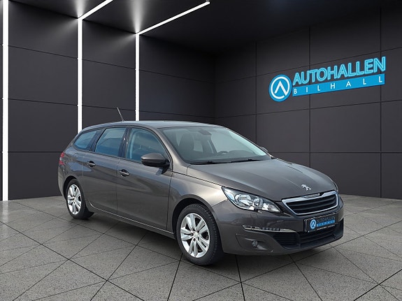 Peugeot 308 SW 7 of 11