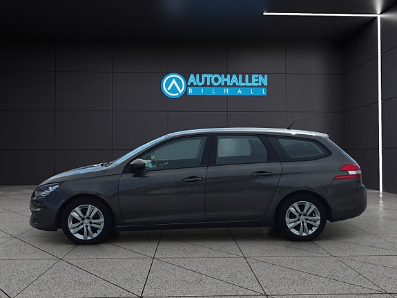Peugeot 308 SW 3 of 5