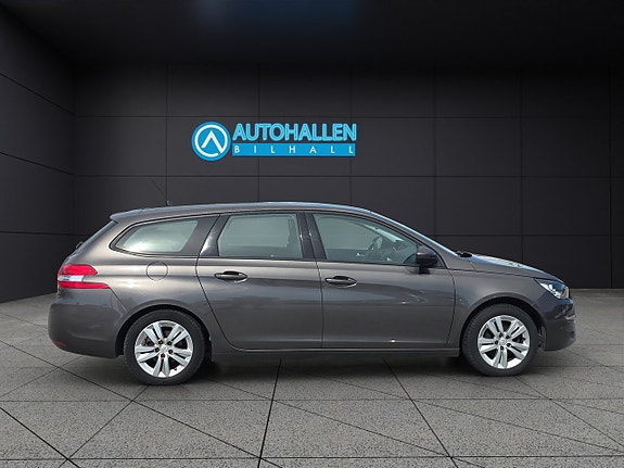 Peugeot 308 SW 6 of 11