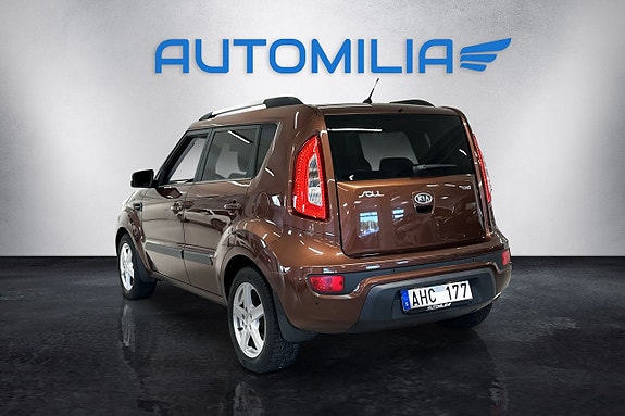 Kia Soul 12 of 16