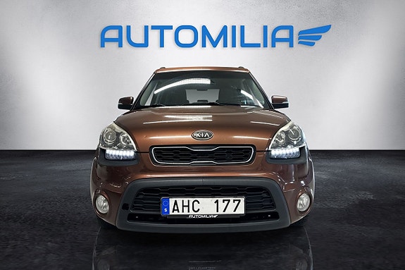 Kia Soul 3 of 5