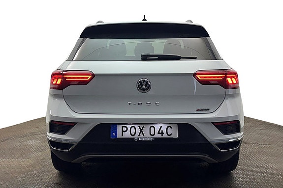 Volkswagen T-Roc 7 of 30