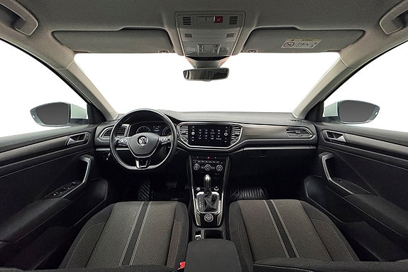Volkswagen T-Roc 15 of 30