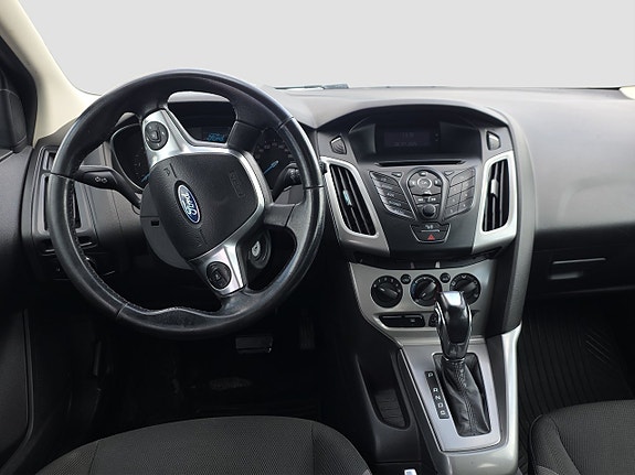Ford Focus 12 of 12