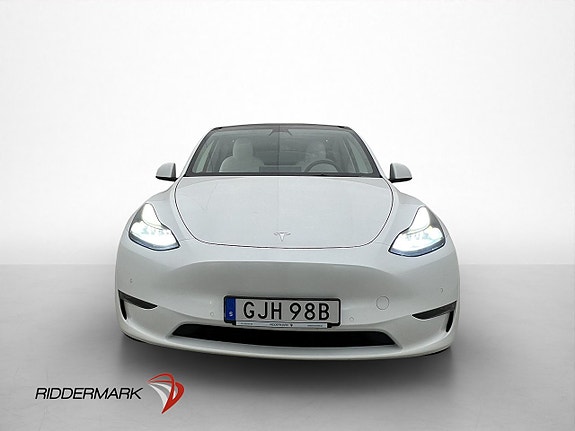 Tesla Model Y 3 of 30
