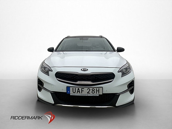 Kia XCeed 2 of 5