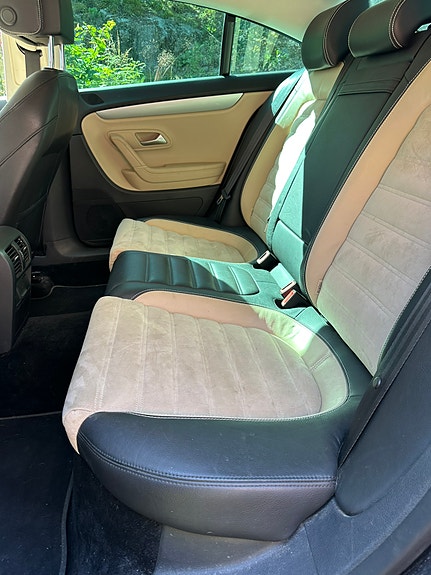 Volkswagen CC 4 of 5