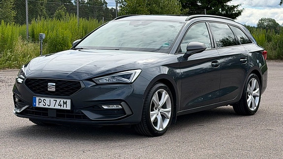 Seat Leon 3 of 5