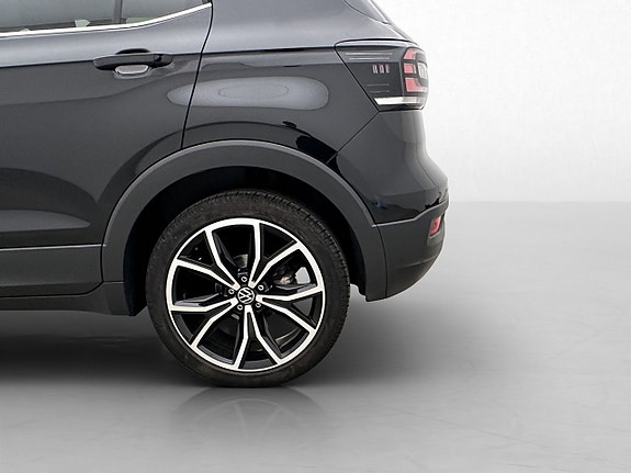 Volkswagen T-Cross 28 of 30