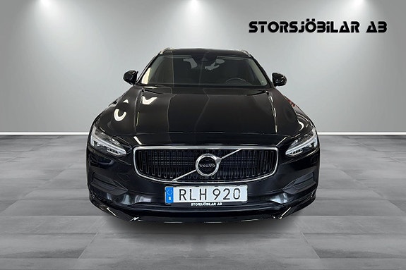 Volvo V90 8 of 19